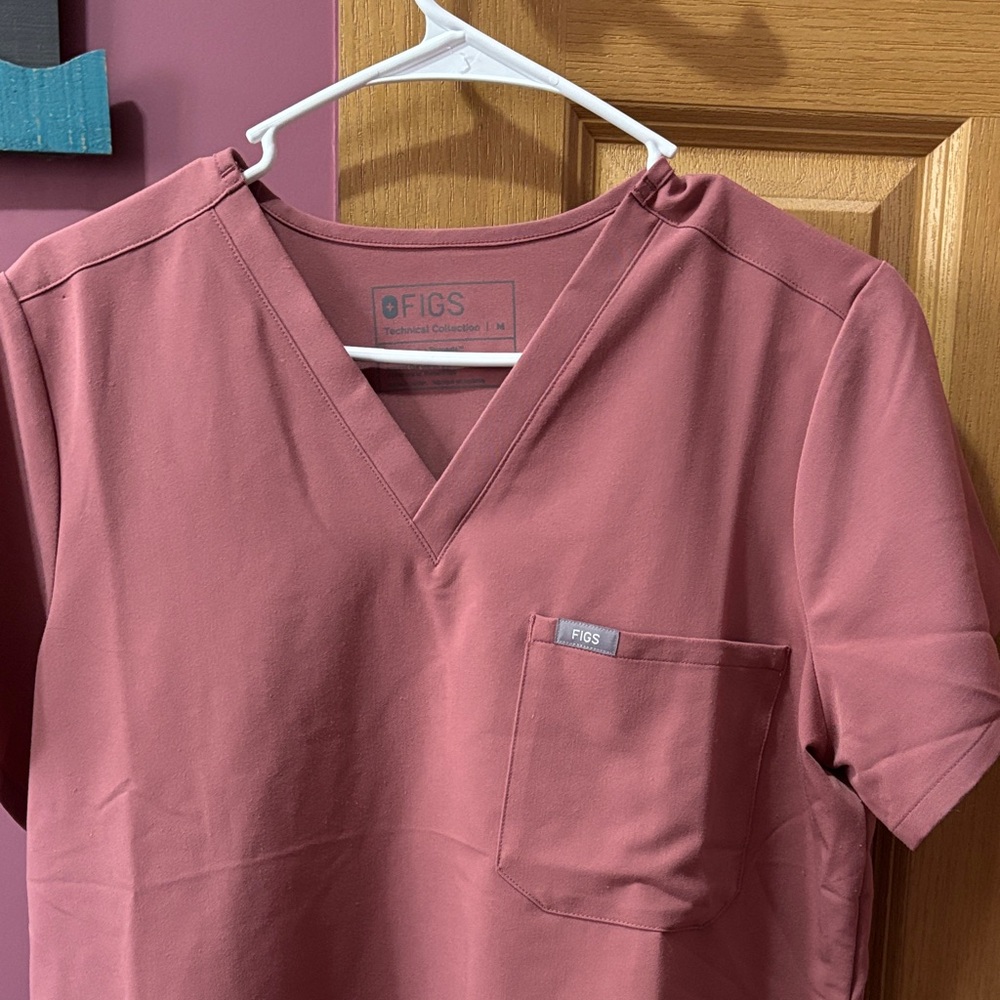 Figs mauve Catarina One-Pocket Scrub Top